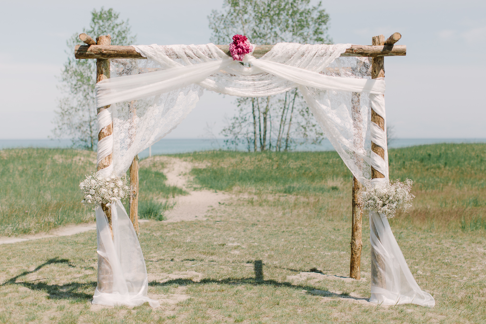 Point Beach State Park Wedding  | Rustic Lighthouse | Wisconsin Bride | Milwaukee WI Photographers  | www.karenann.photography | Green Bay | Door County | Madison | Destination | Two Buds Floral 