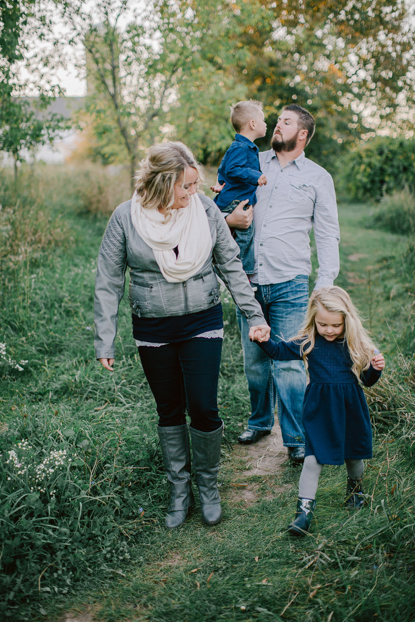 Fonferek Glen | Green Bay Engagement Photos | Milwaukee WI Photographers | Wedding Photographers in Madison WI | www.karenann.photography | Wisconsin Family Photos
