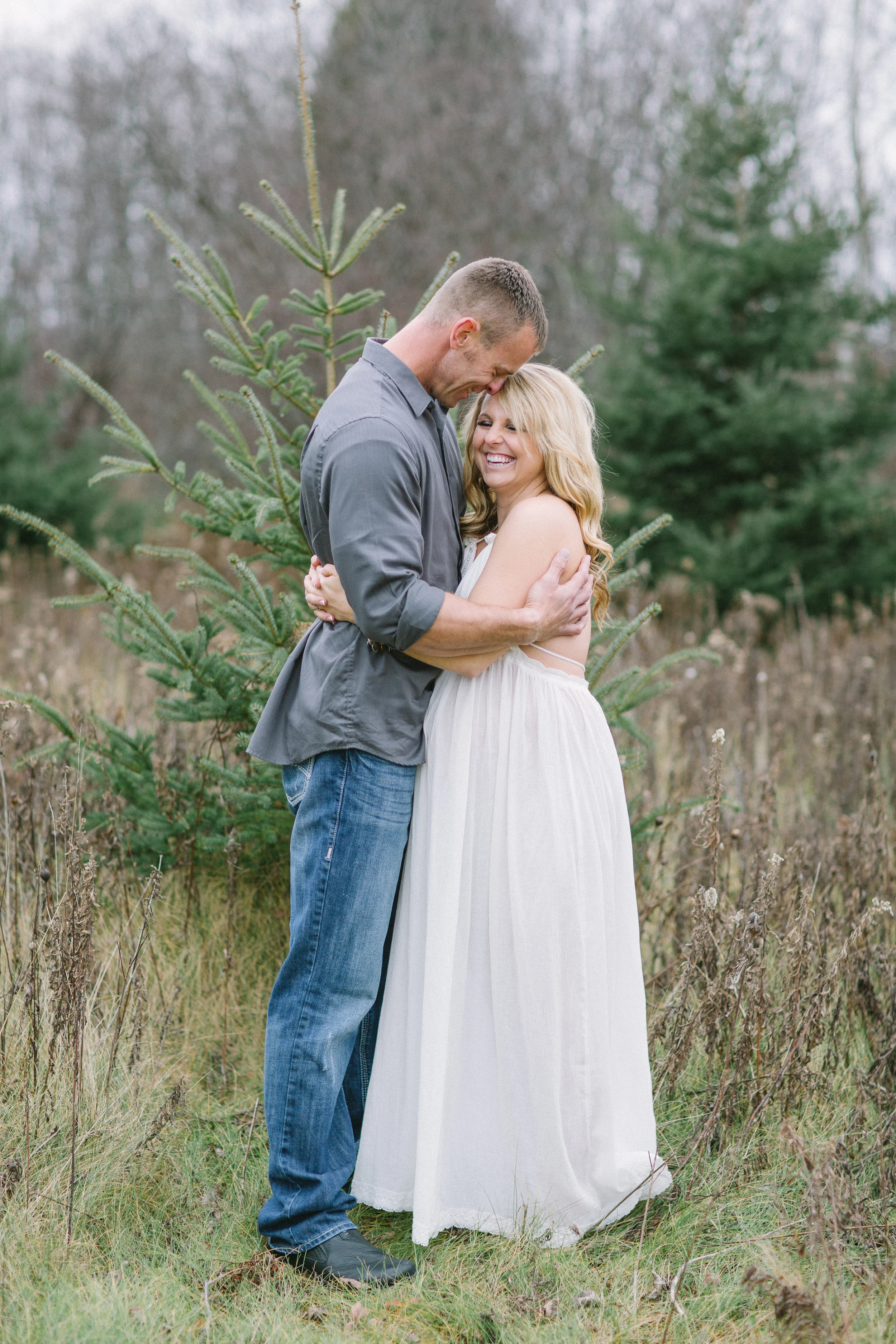 Milwaukee WI Photographer | Two Rivers WI Family and Maternity Session