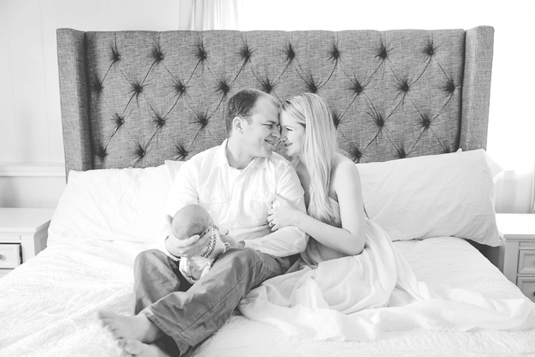 Milwaukee Newborn Photos, Wisconsin Lifestyle Family Session