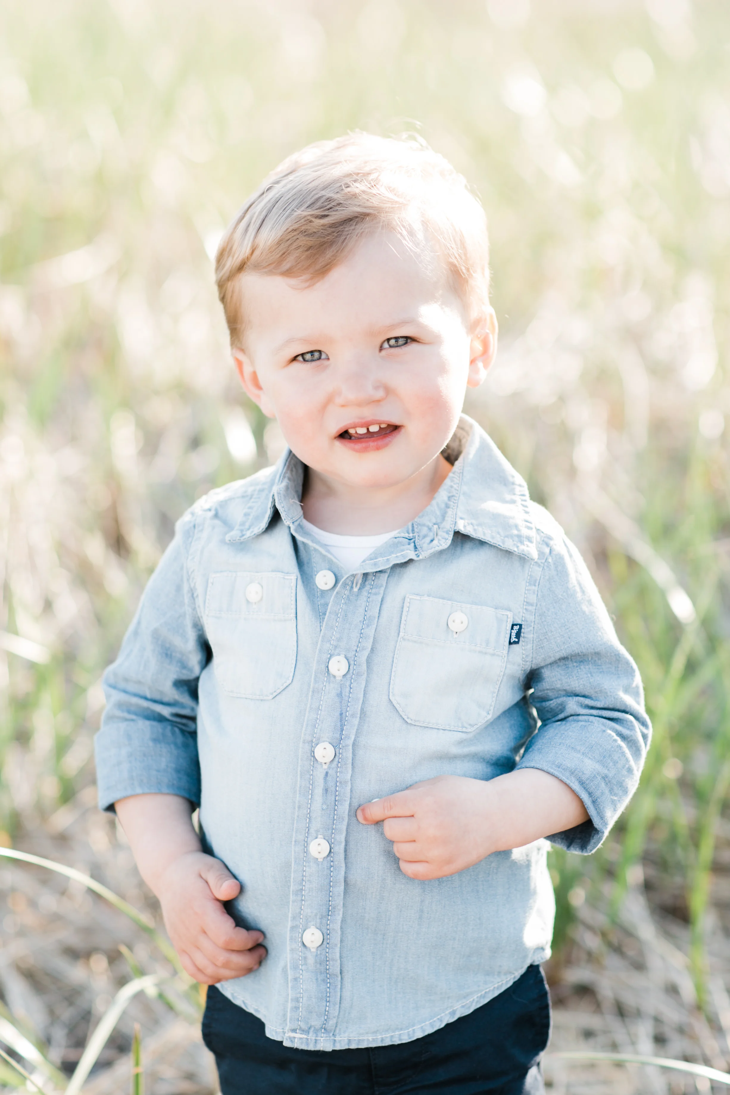 Spring Beach Family Photos In Wisconsin | Schroeder Family 