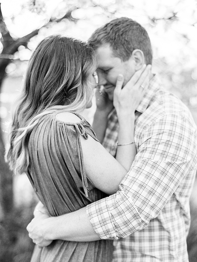 Sheboygan Wisconsin Apple Blossom and Whistling Straits Golf Course Engagement Session