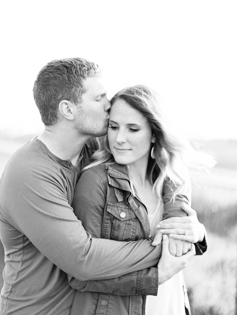 Sheboygan Wisconsin Apple Blossom and Whistling Straits Golf Course Engagement Session