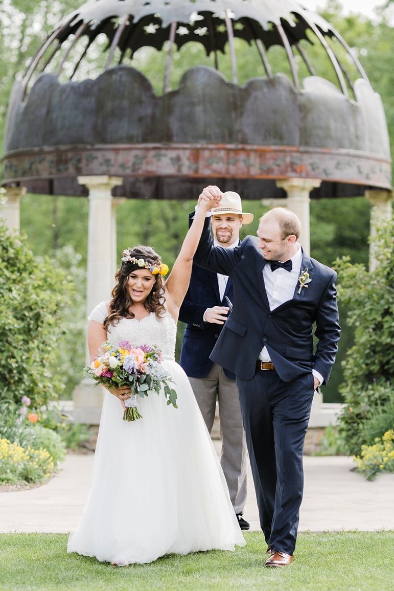 Green Bay Botanical Gardens and Thornberry Creek Wedding Photographer