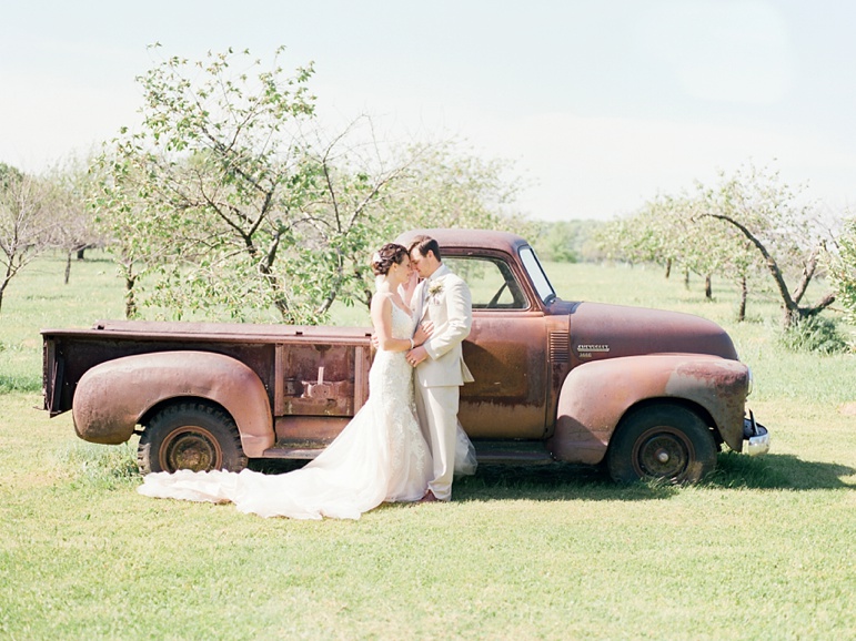 Door County Wedding Photographers, Stone Harbor Resort, Maas Floral & Greenhouses