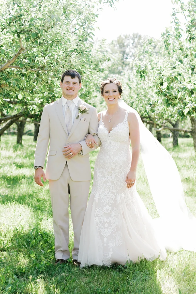 Door County Wedding Photographers, Stone Harbor Resort, Maas Floral & Greenhouses