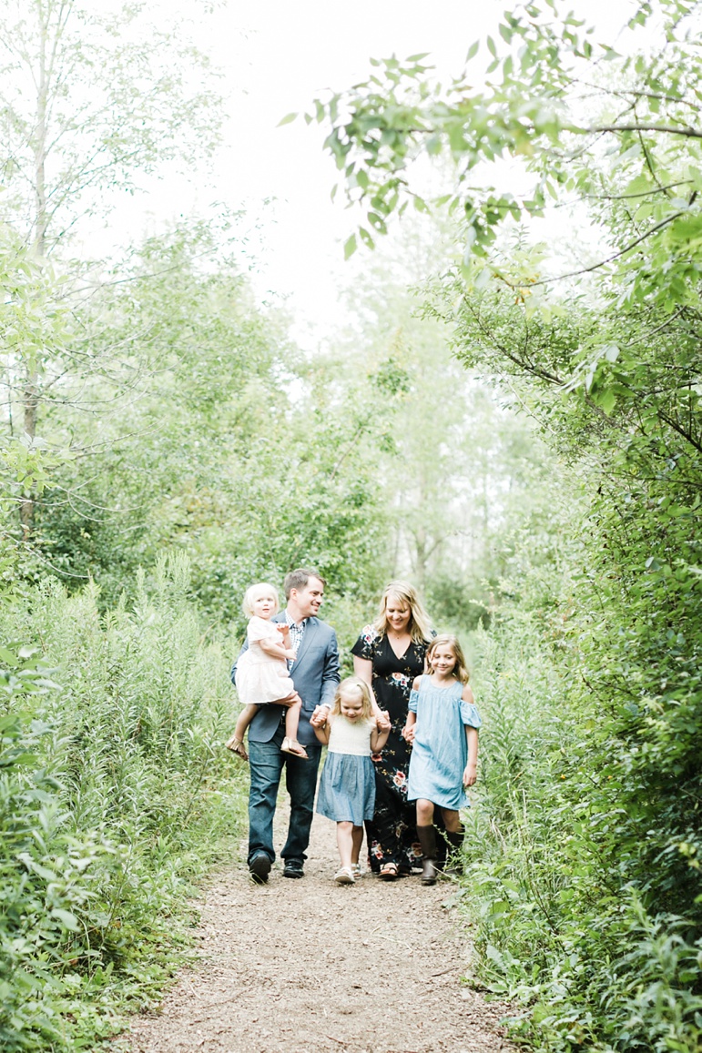 Lions Den Gorge, Milwaukee Family Photographers