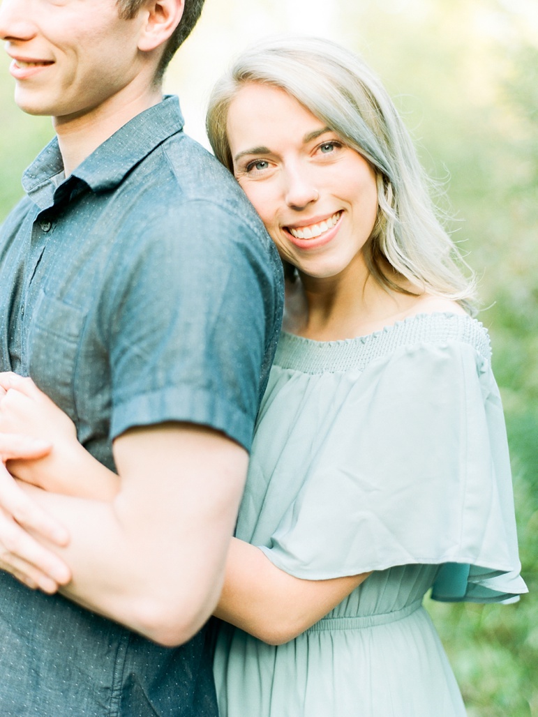 Milwaukee Engagement Photographers | Lion's Den Gorge