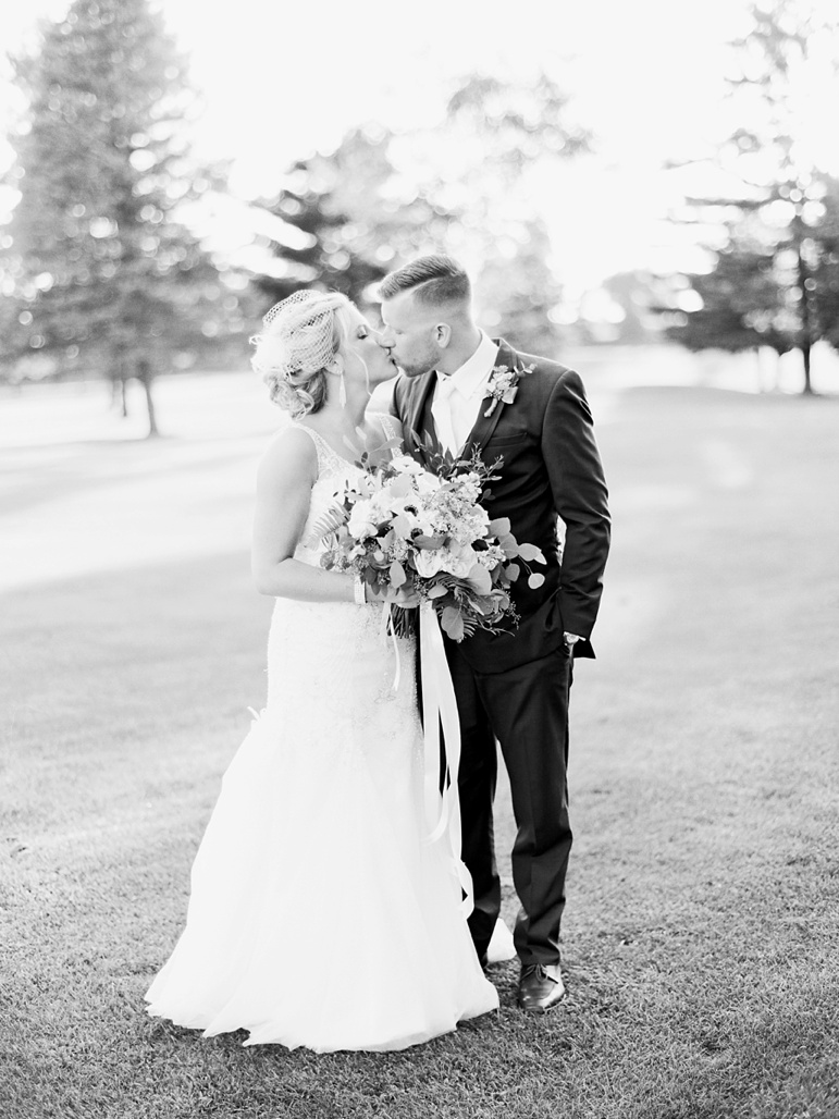 Fox Hills Resort Wedding, Manitowoc WI Wedding Photographers