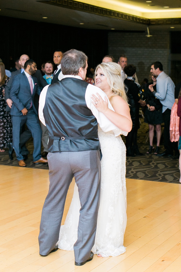 Thornberry Creek at Oneida Green Bay Wedding Photos