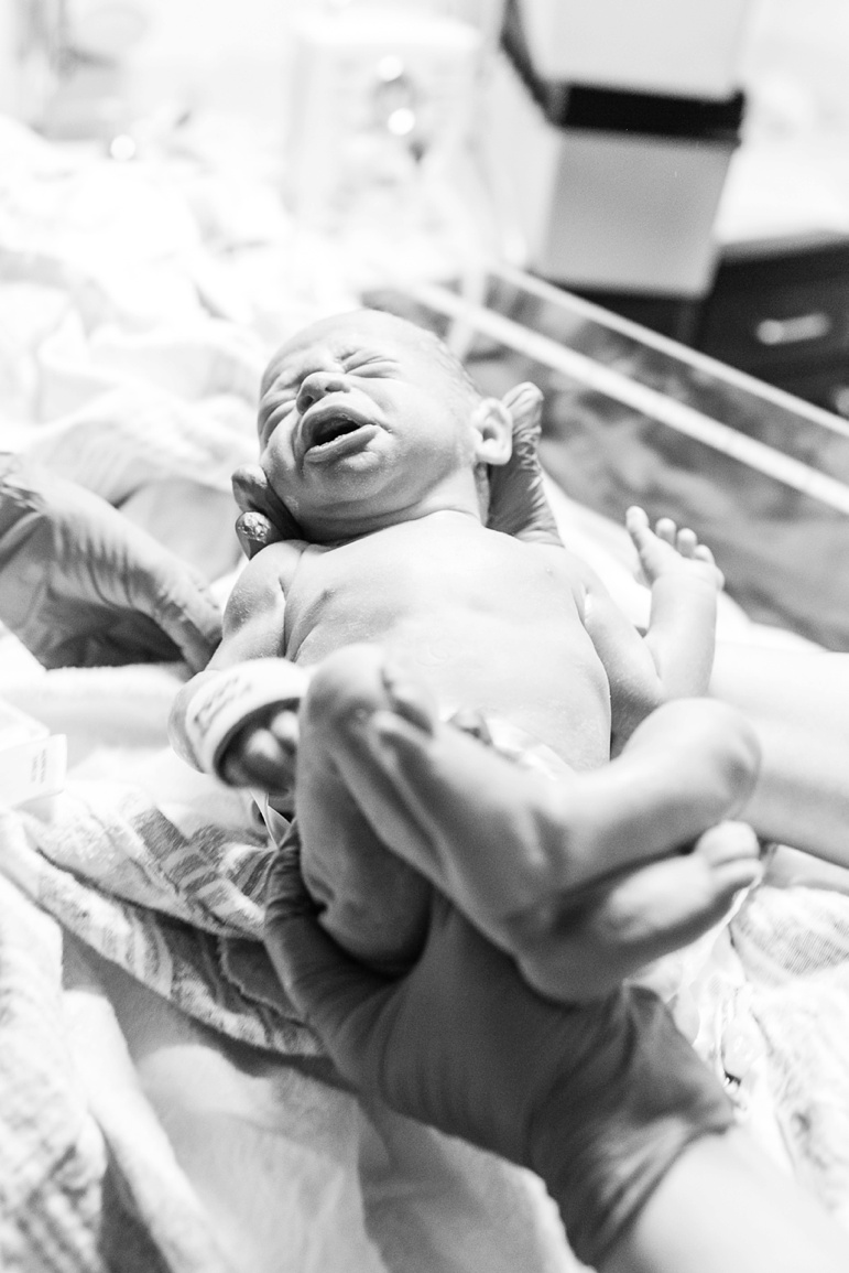 Green Bay WI Surrogate Birth of Twins