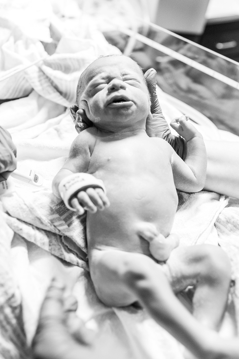 Green Bay WI Surrogate Birth of Twins