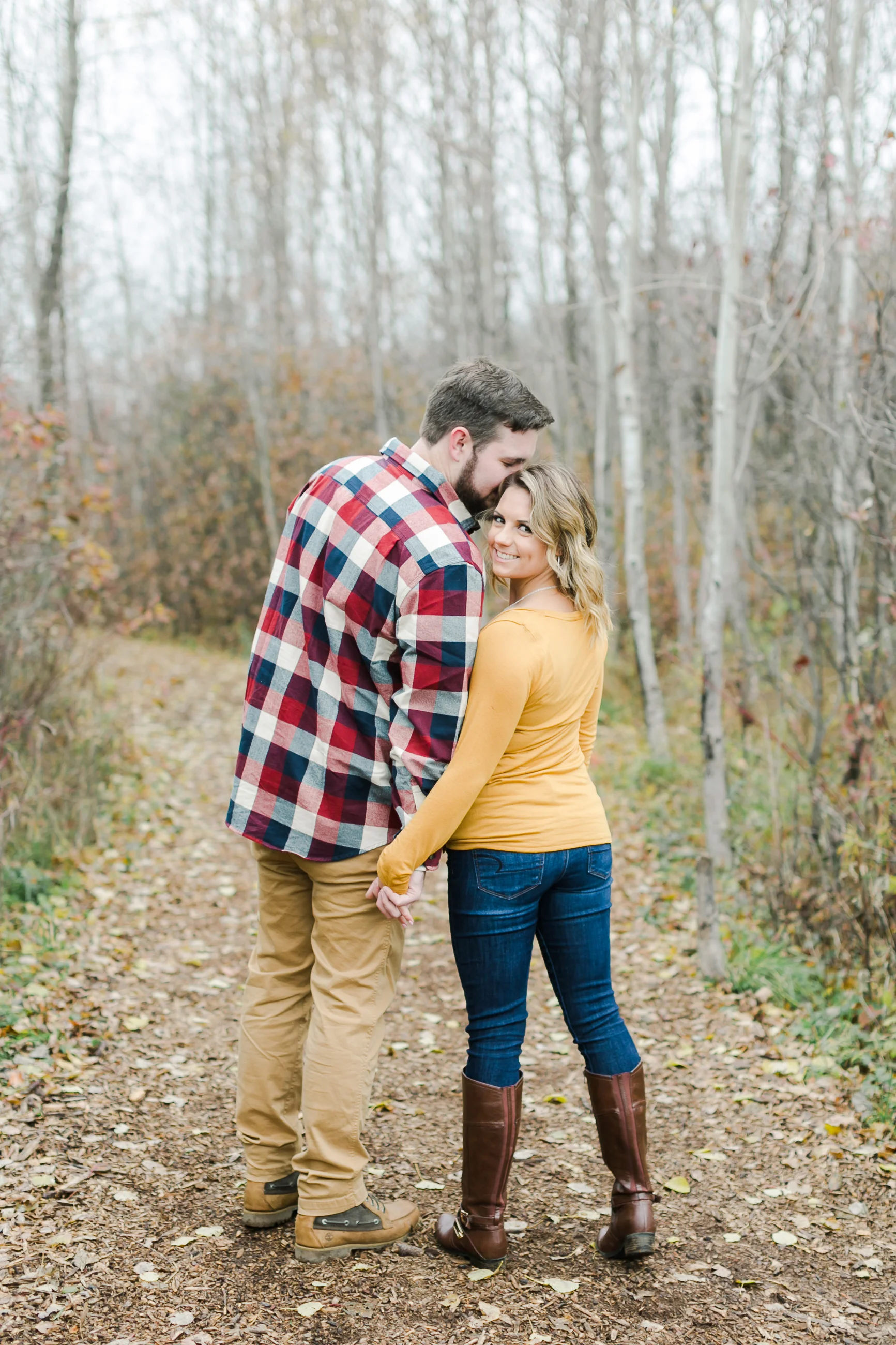 Fall Engagement Photos Milwaukee