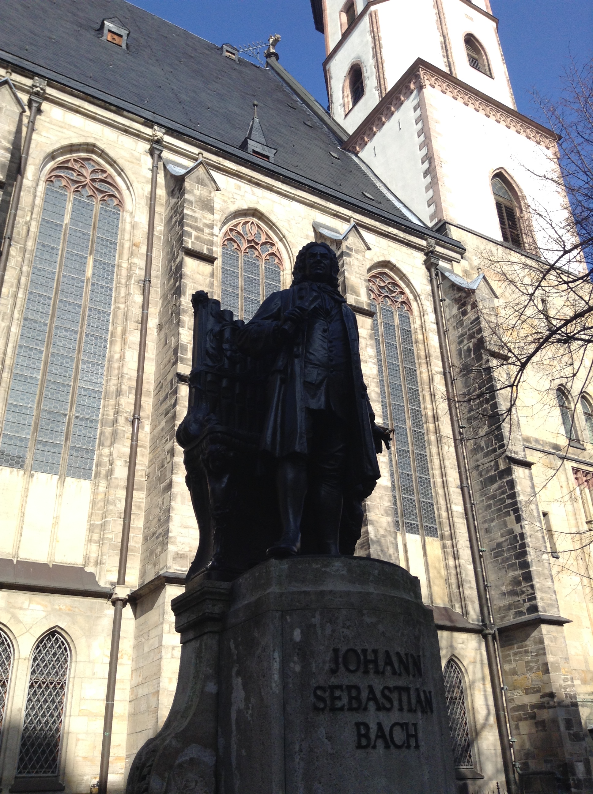 Bach's statue and the Thomaskirche