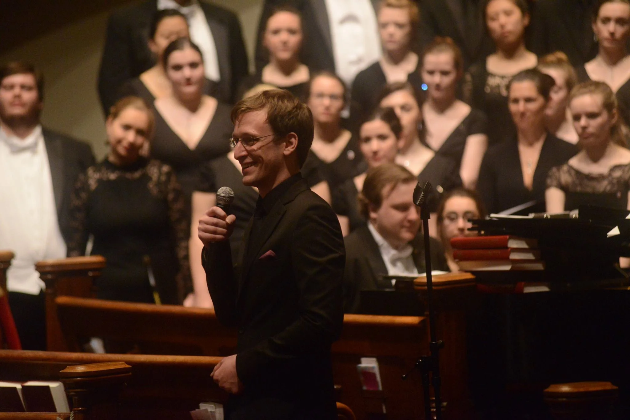 Speaking to the Audience in New York City before the premier of Songs of the Questioner.