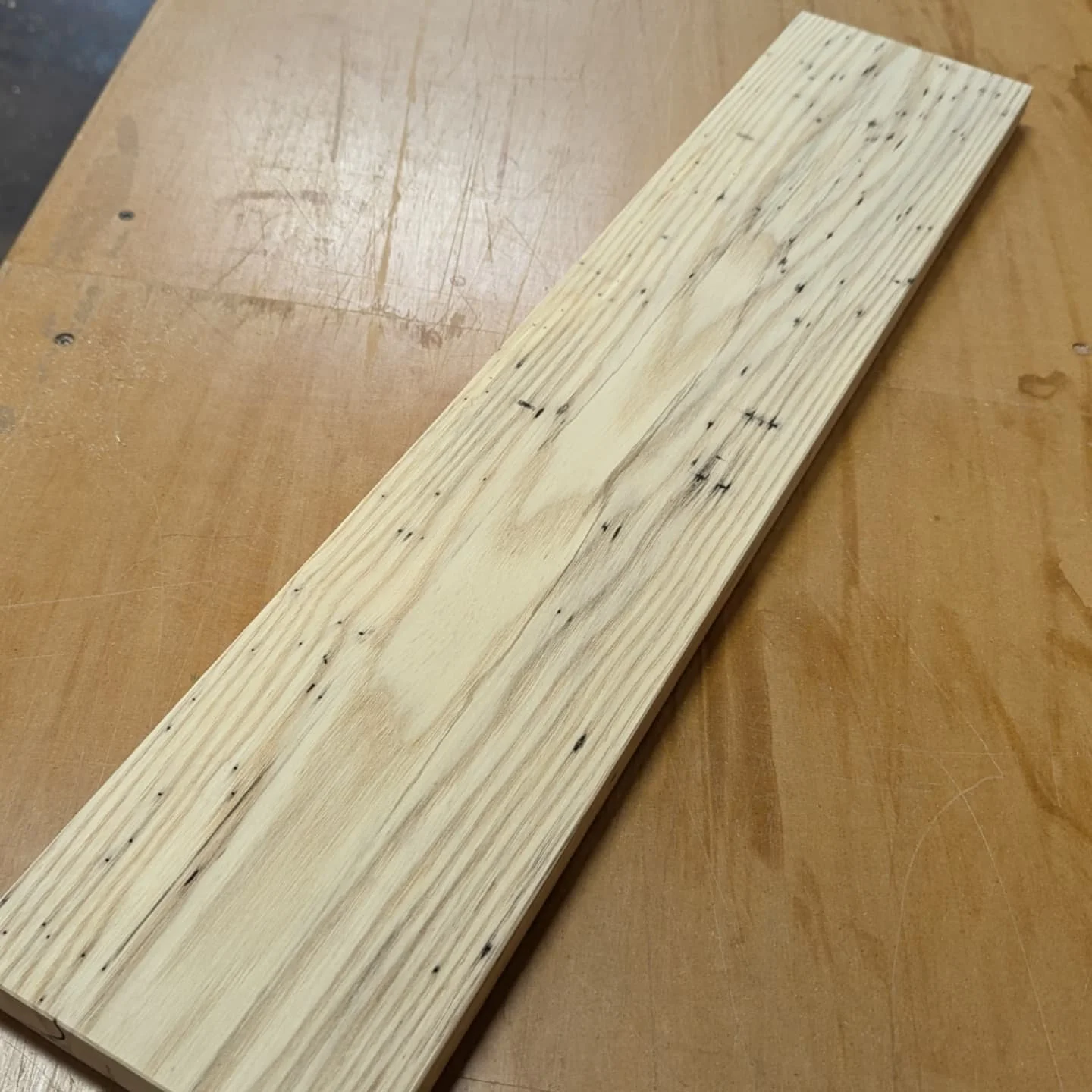 Teaser Alert!

There's a chance I may be able to get my hands on some of this 4/4 wormy ash. It almost looks like reclaimed lumber but you don't have to worry about hitting metal. Plus, we know how well ash takes stain, so your options are endless.

