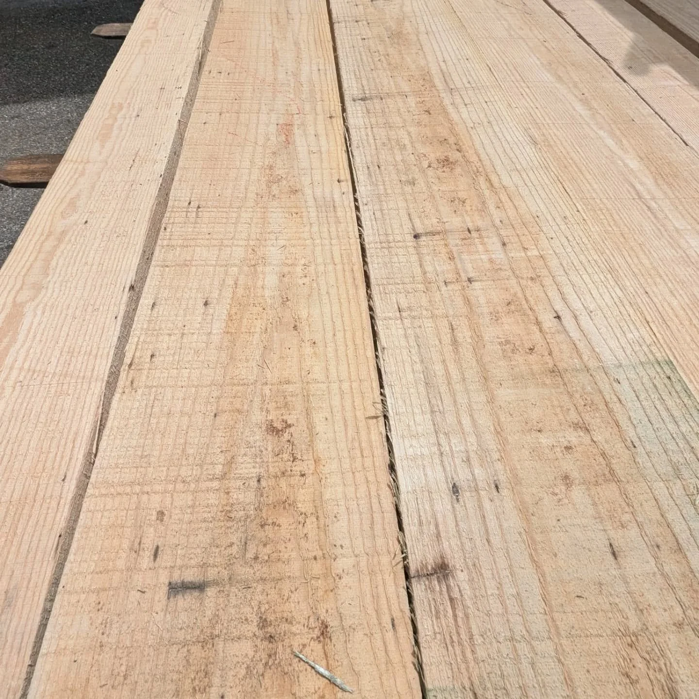 Some interesting options came on the truck last week. Reloaded inventory of wormy ash (4/4), rustic cherry is back in the house (4/4), and I got a great deal on some 4" x 8ft prefinished rubberwood drawer sides - half price!
