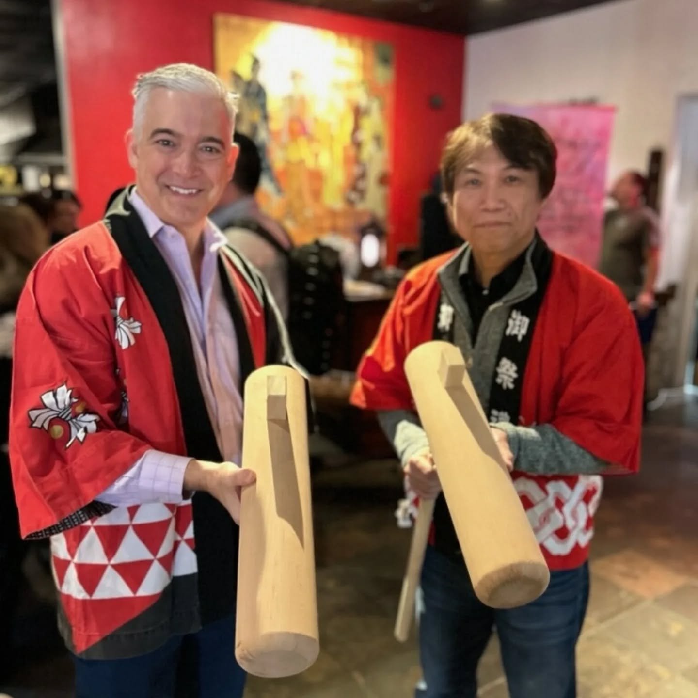 It's all about the jigs.

Instead of repairing the #kine (Japanese mallets) for the Japan-Virginia Society, I finally got around to building the jigs needed to make all new ones. When you need perfect 4" cylinders and you aren't much of a turner