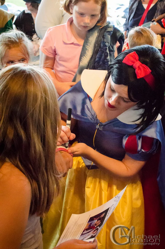 Snow White Kearsley (13)