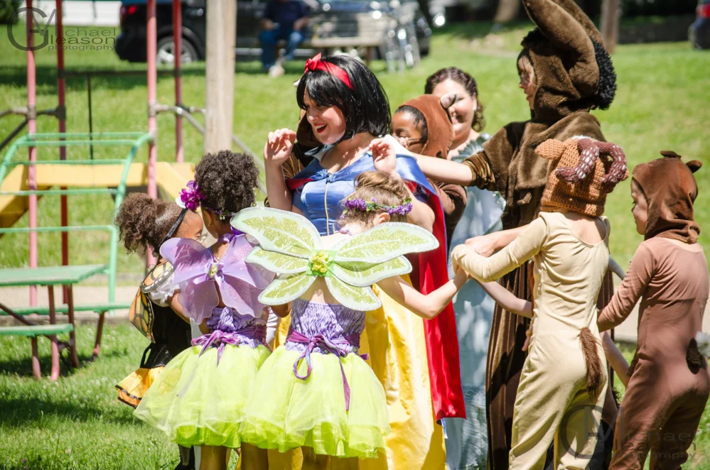Snow White Mott (8)