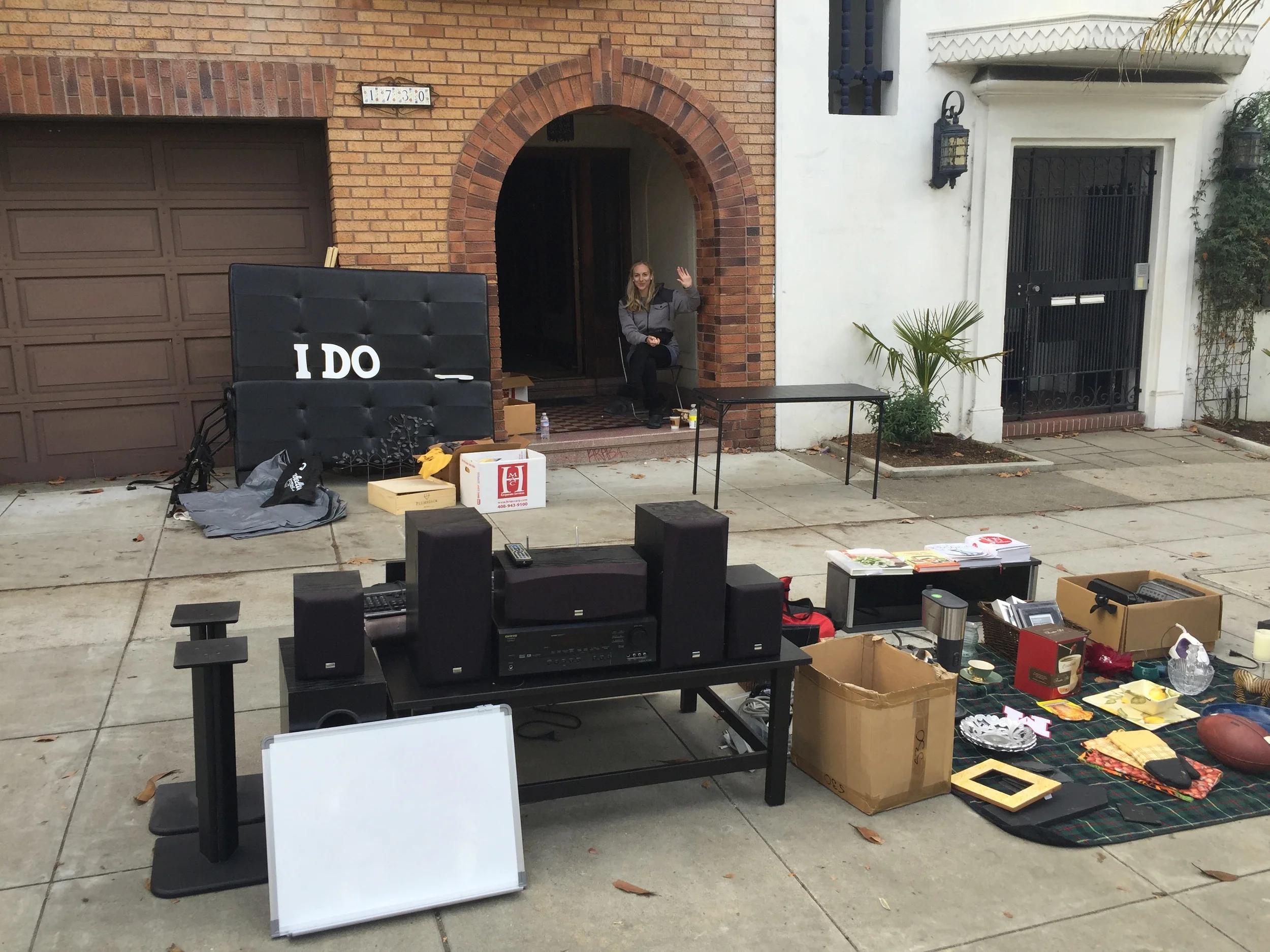 About halfway through the day! Lots of stuff was gone fast!