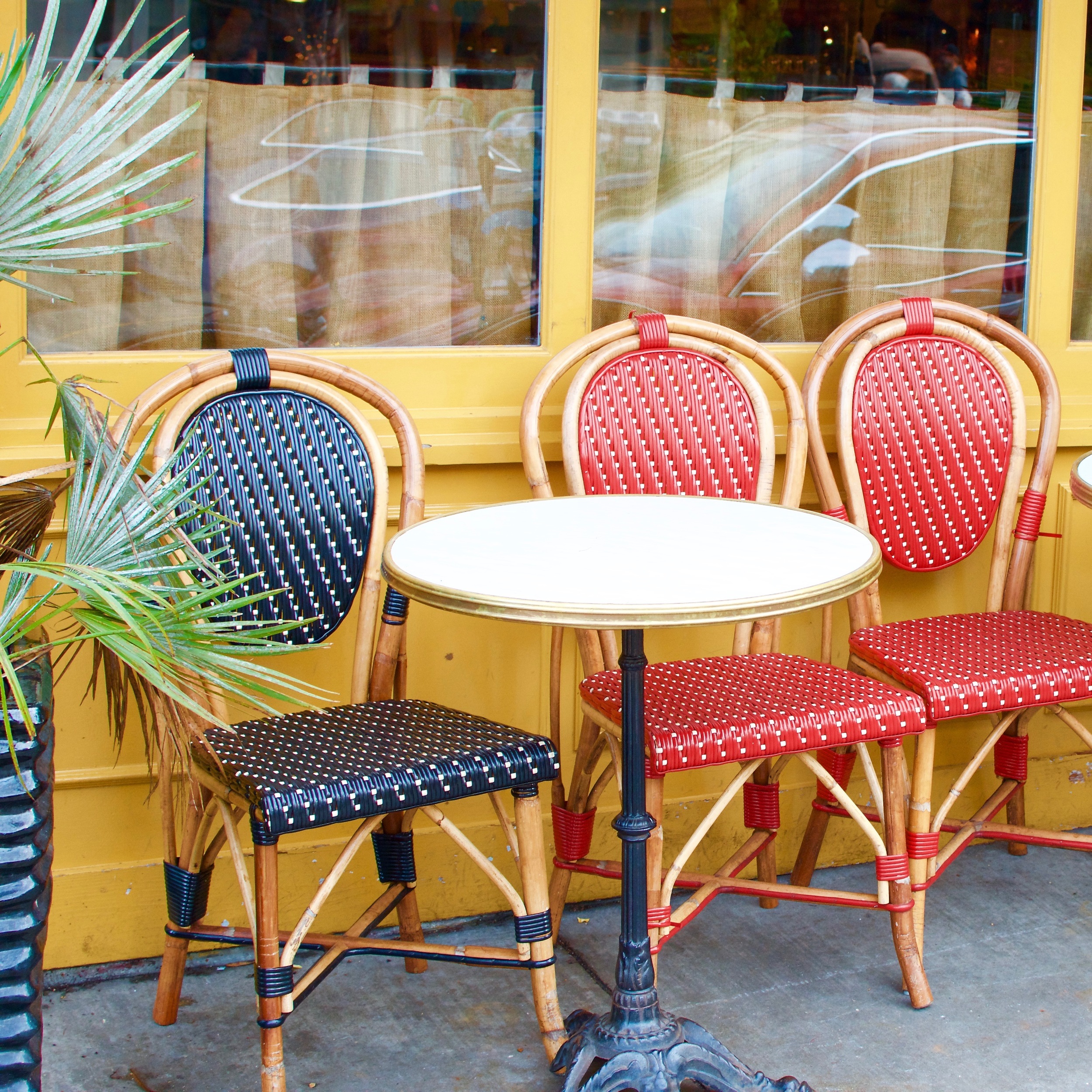 Le Zinc Bistro