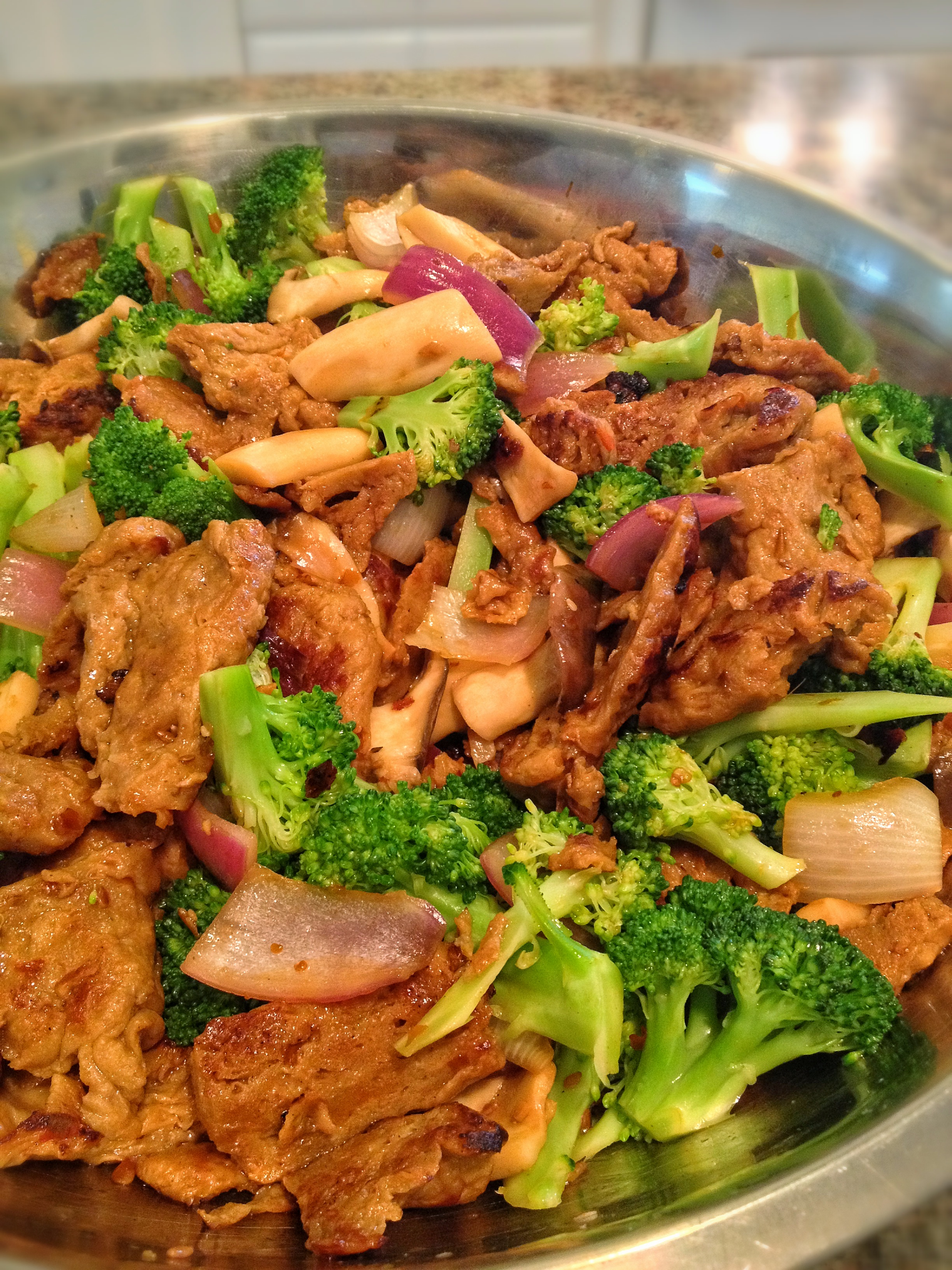 Beef and Broccoli with Mushrooms and Onion - RT.jpg