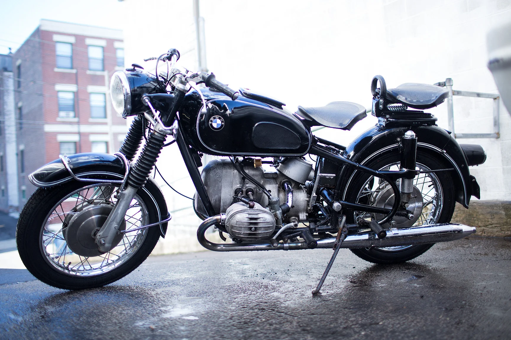 BMW-r60.jpg