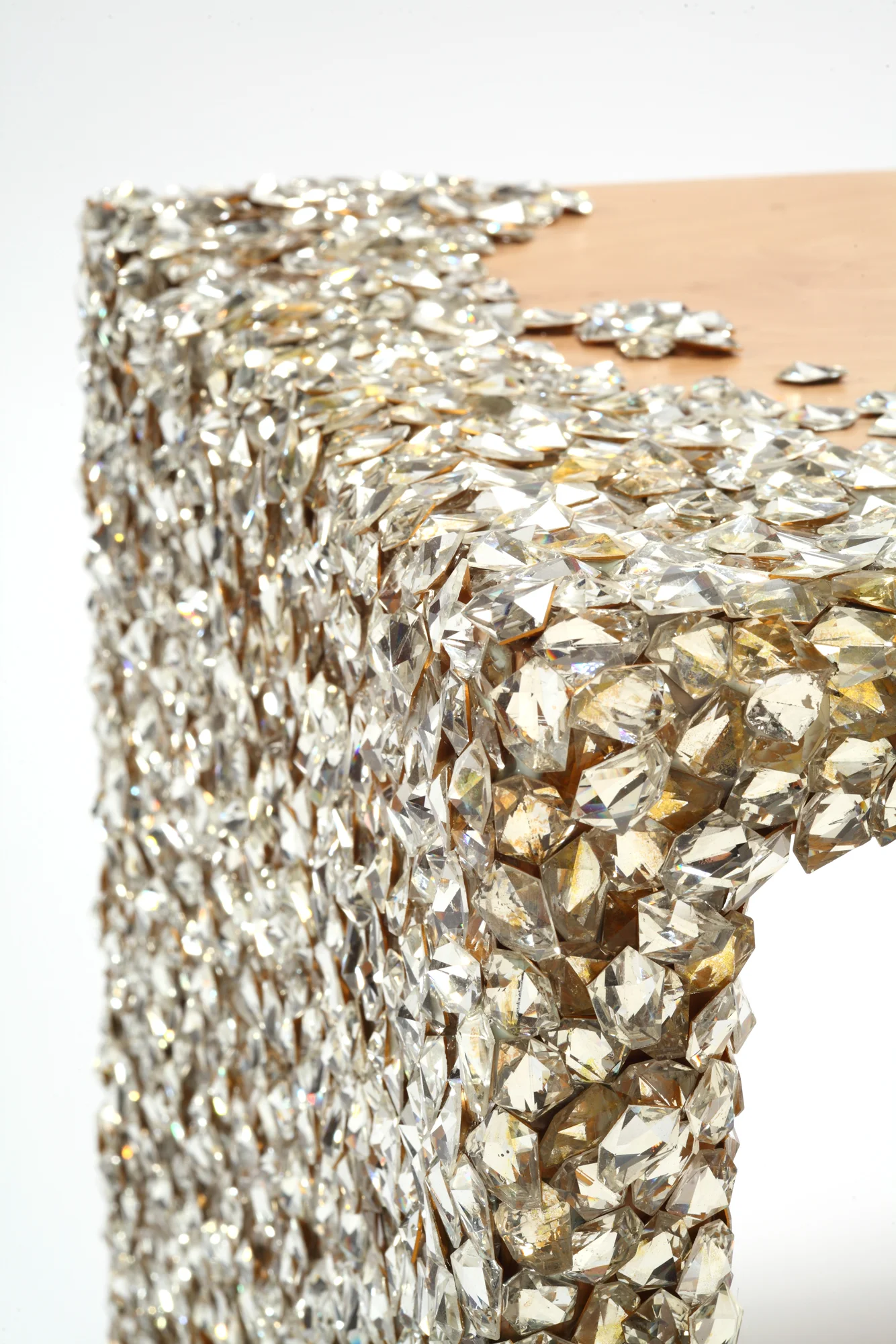 bench corner detail.jpg