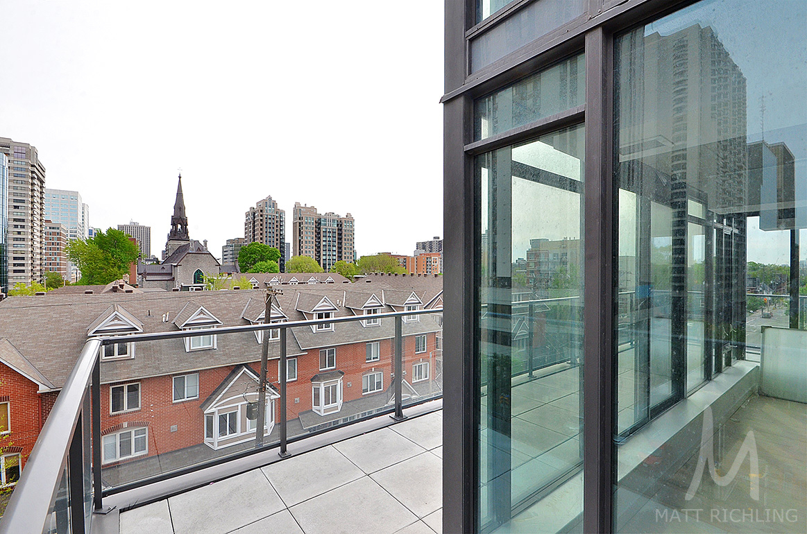 terrace2.jpg