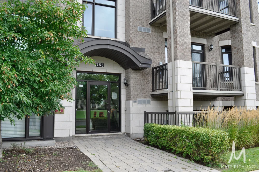 Brownstones at Place des Gouverneurs 655 805 Beauparc Private Cyrville Condos For Sale