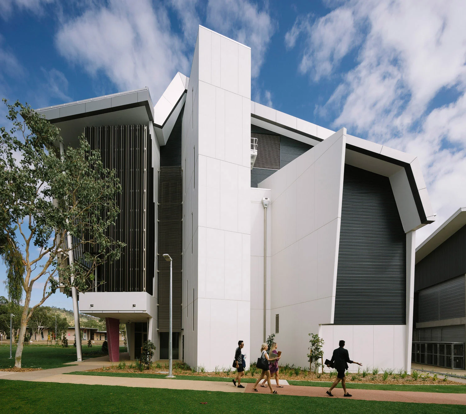 Australian Institute of Tropical Health and Medicine