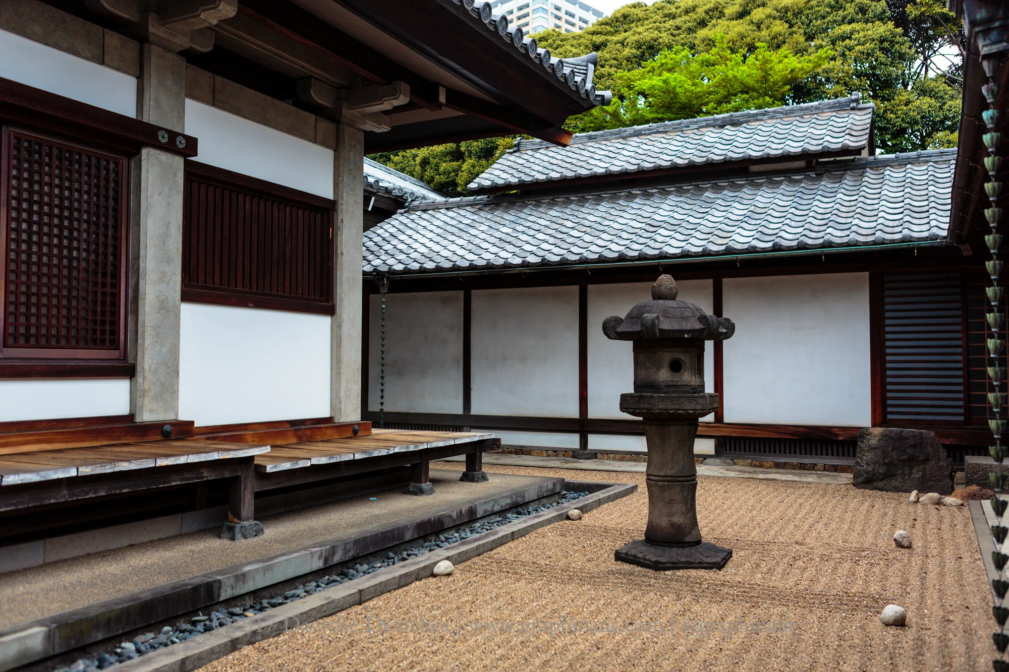A Temple in Yakana, Tokyo