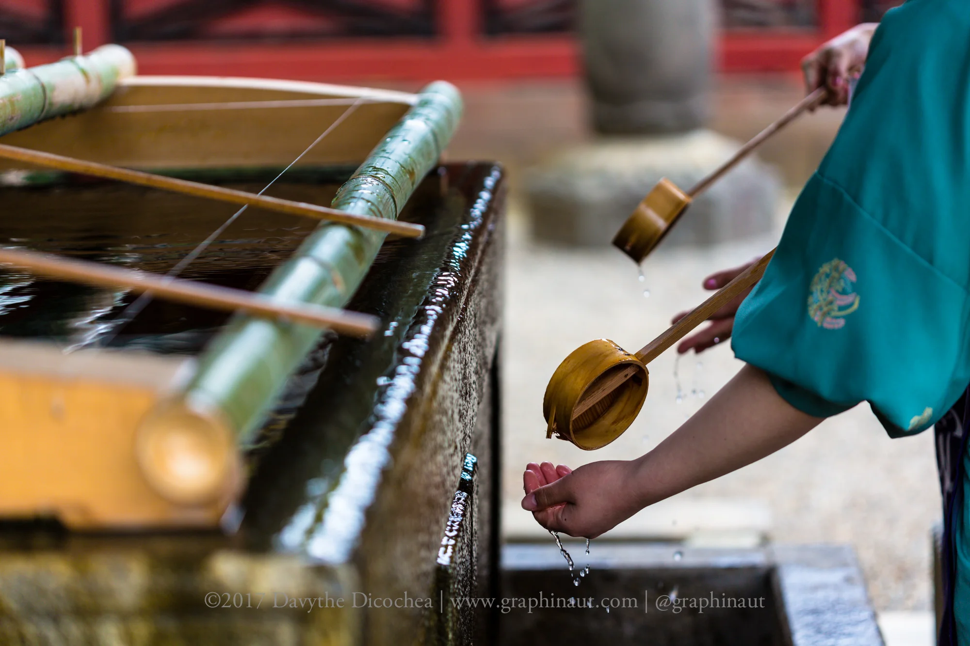 Washing the Hands, Tokyo