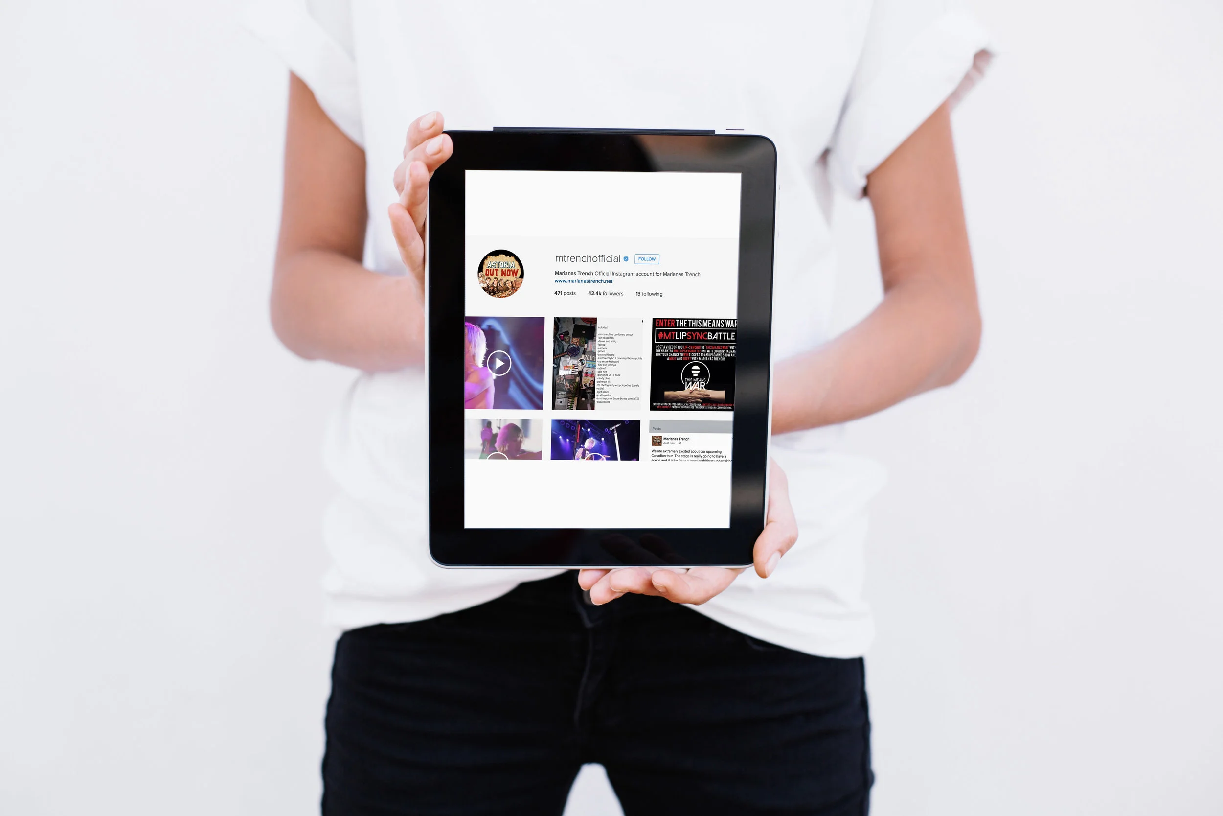 604Records_IPADMockup3.jpg
