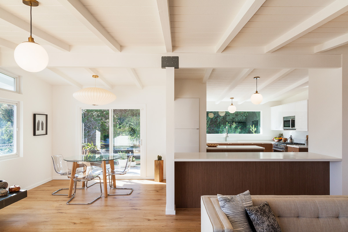 DINING ROOM / KITCHEN
