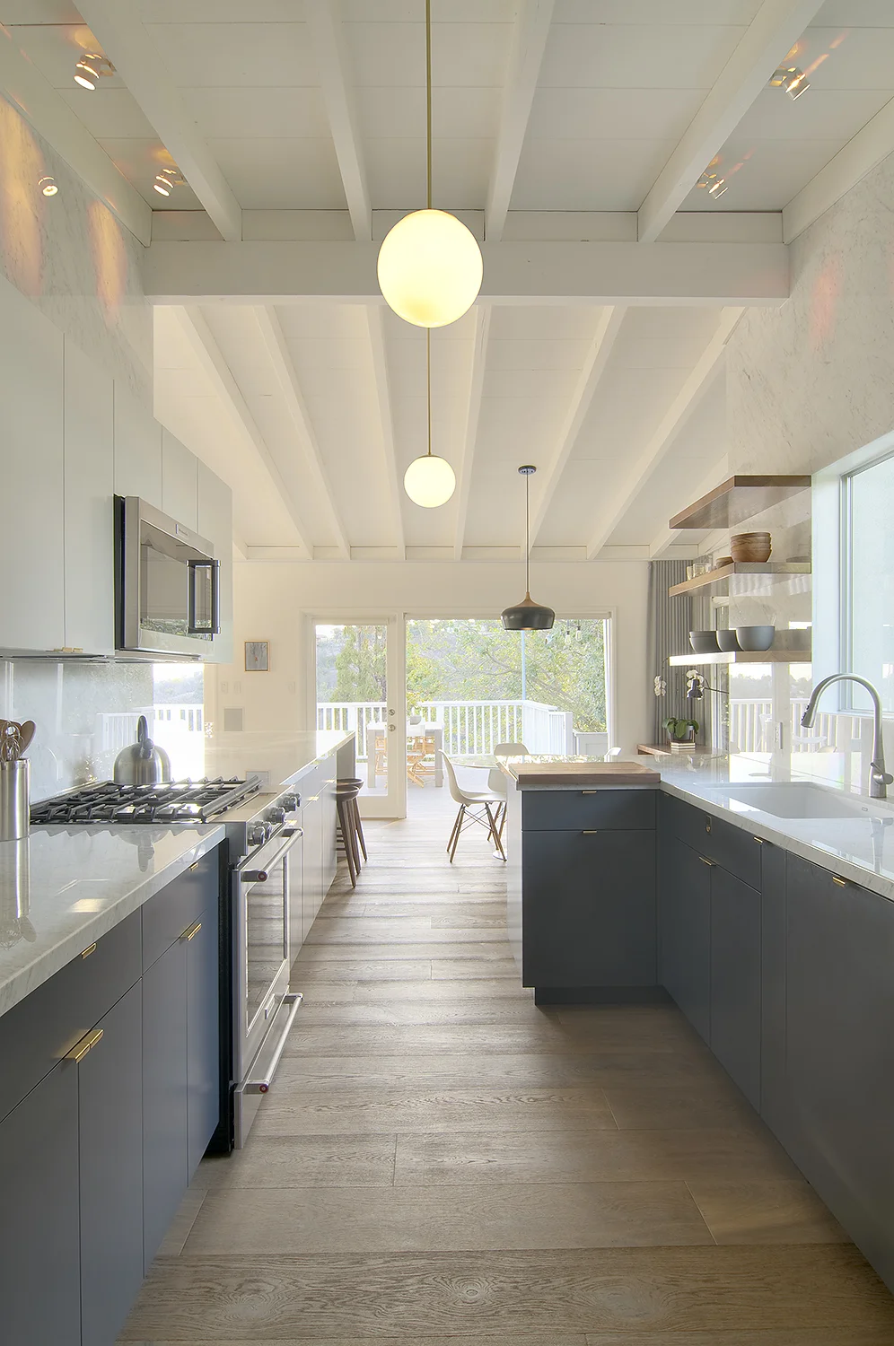 KITCHEN AND DINING ROOM