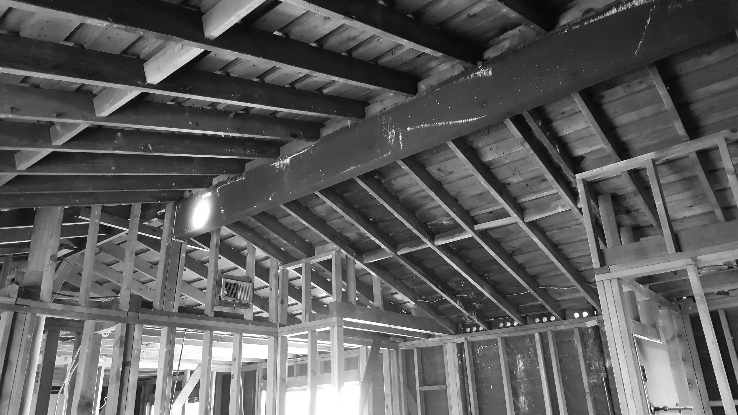 CONSTRUCTION PHOTO