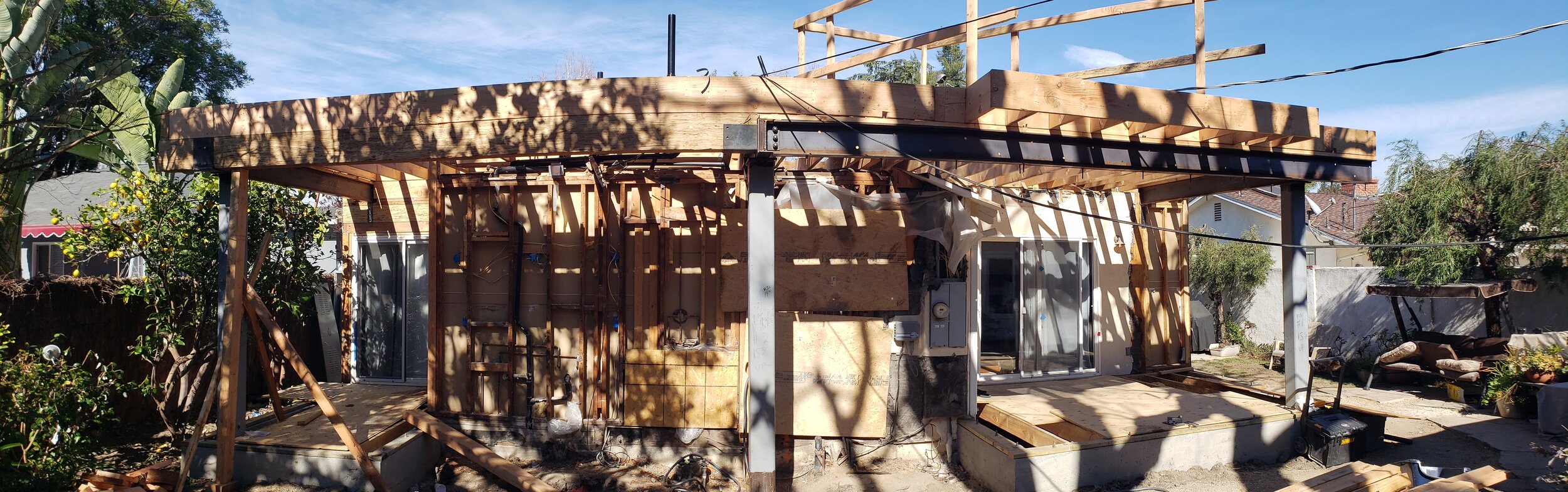 CONSTRUCTION PHOTO