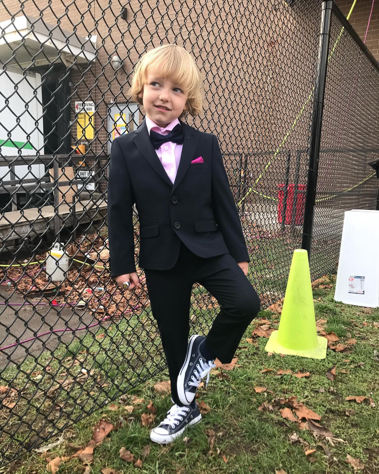 When I tried this on my mom got really excited and took lots of pictures. She said I reminded her of @theellenshow but I just like climbing things and running fast so&hellip; whatever! #showkids #childactor @netflix @sexlife @sexlifenetfliix @sexlife