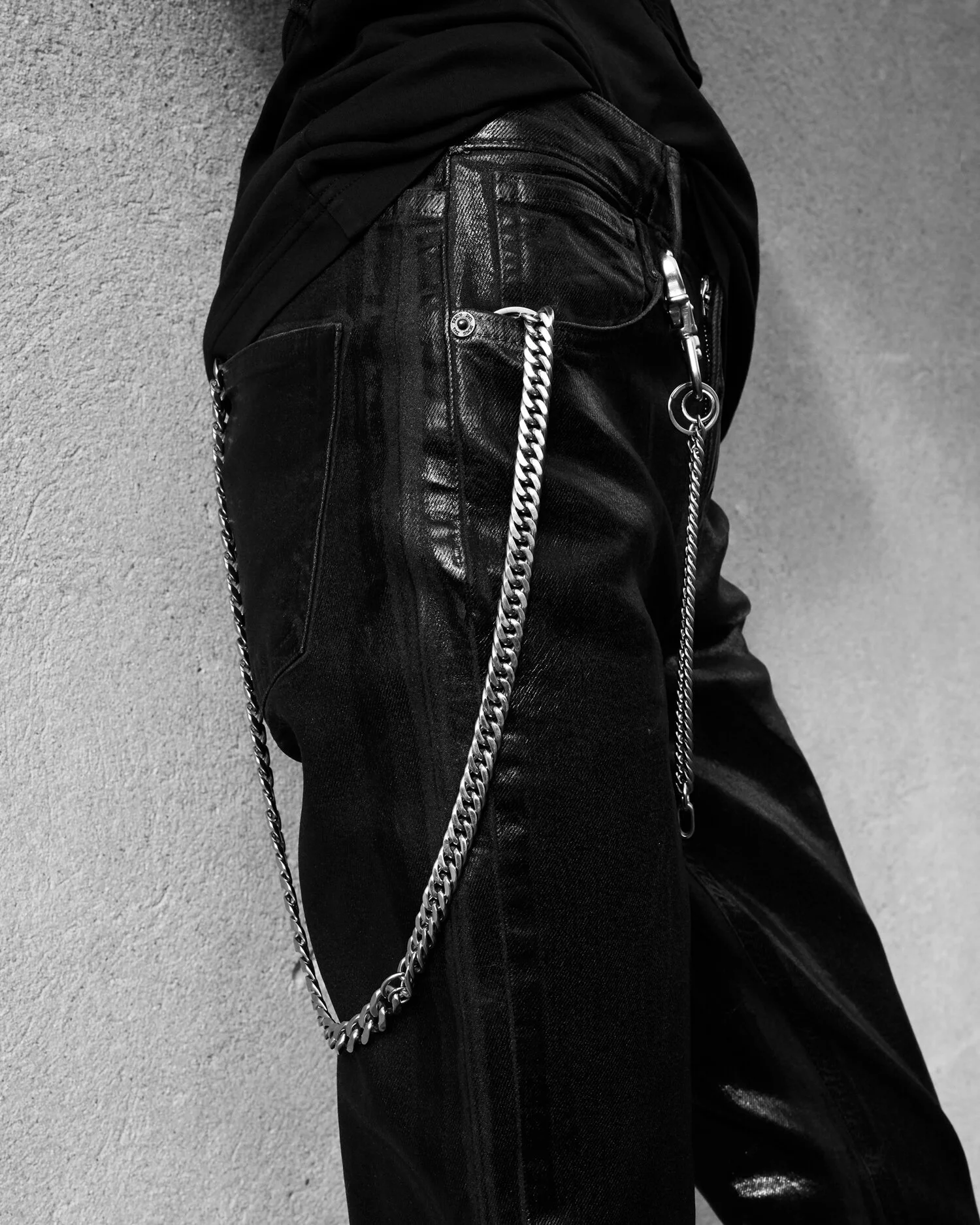 MPS_27_BW.jpg