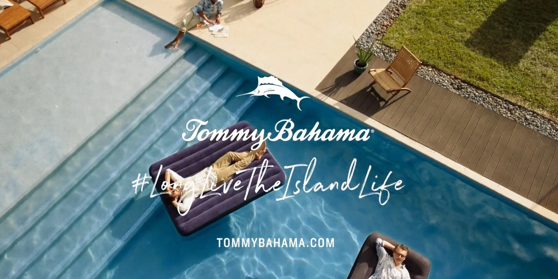 Tommy Bahama "Long Live the Island Life"