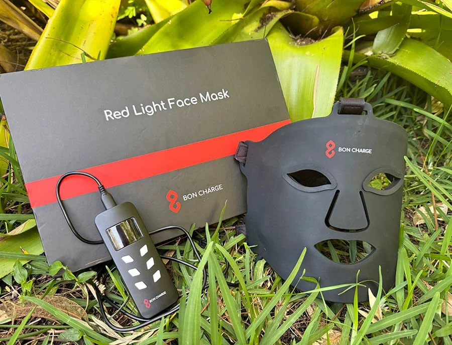 boncharge review of their red light therapy mask - view of the products