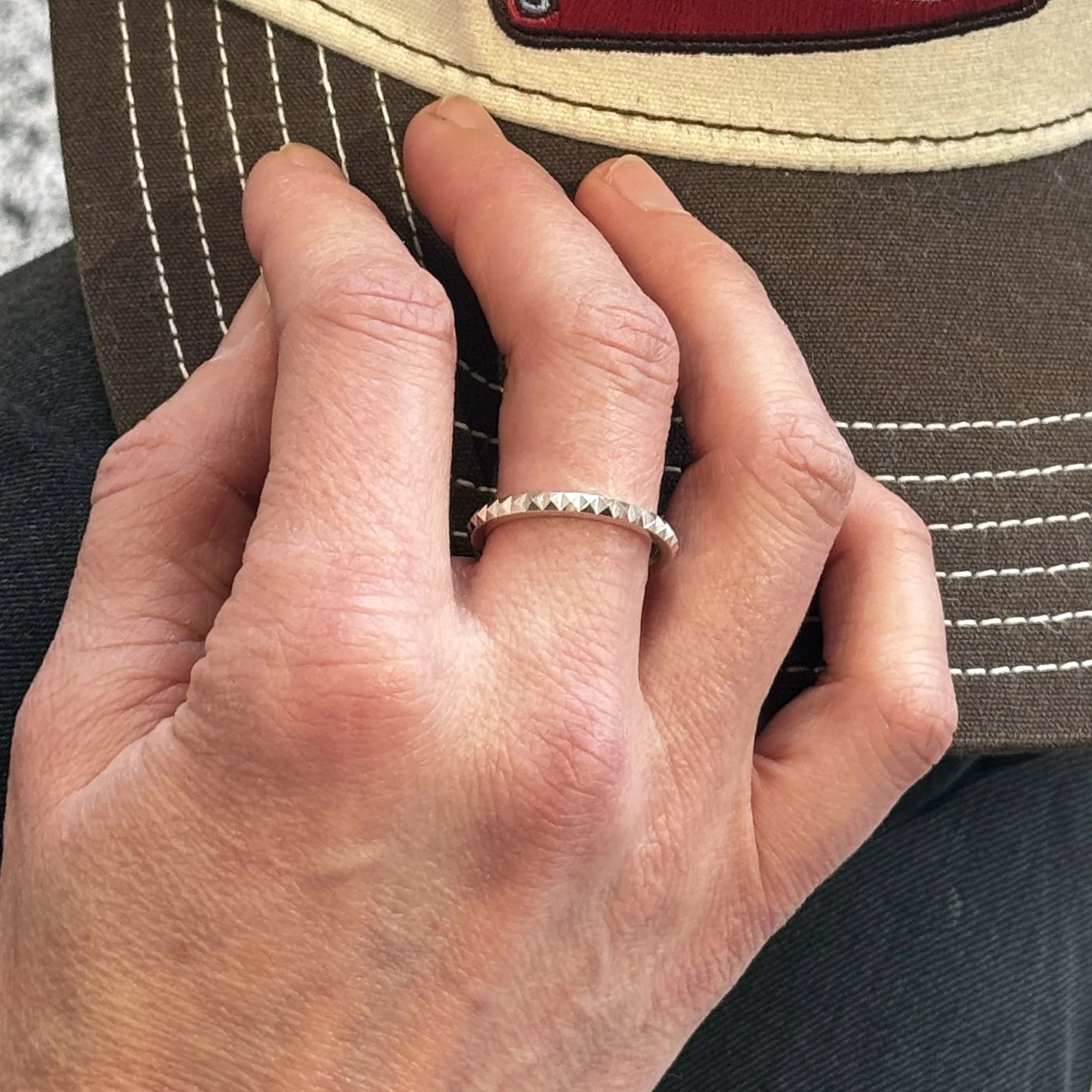 Pyramiden Ring 05.jpg