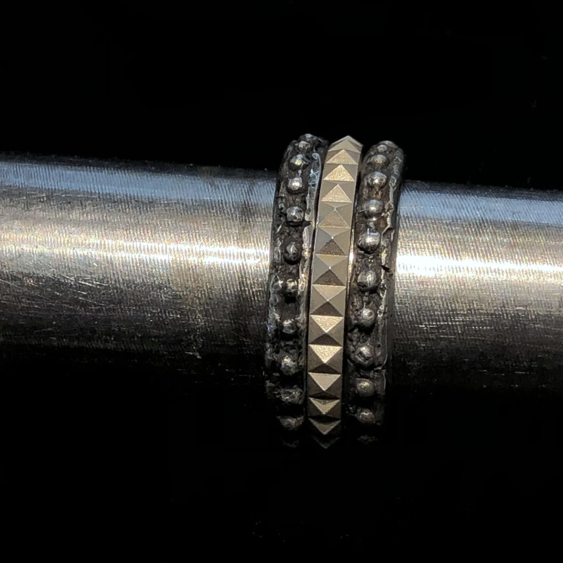 Pyramiden Ring 03.jpg