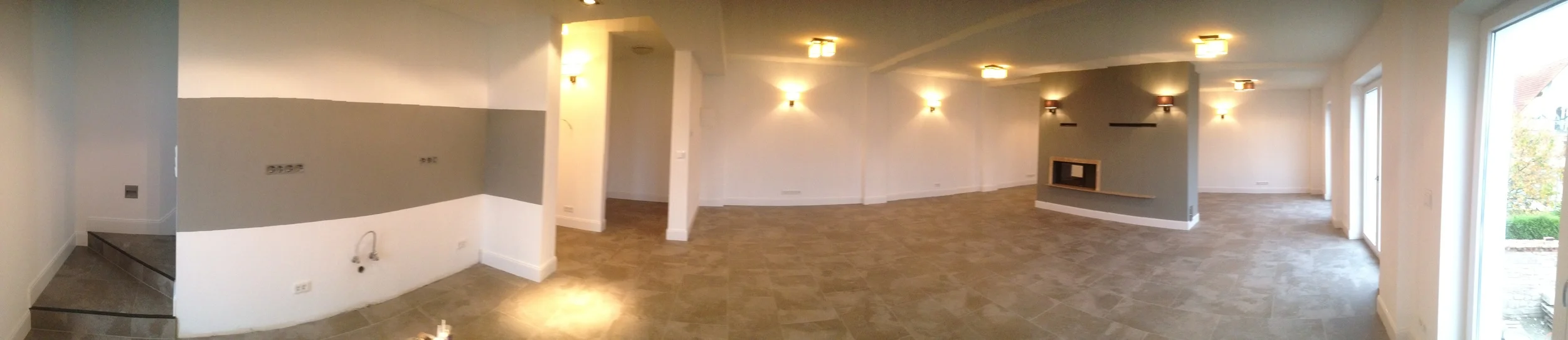 Panorama Blick Wohnung mit Kamin und Offener Küche in Heusenstamm zu mieten