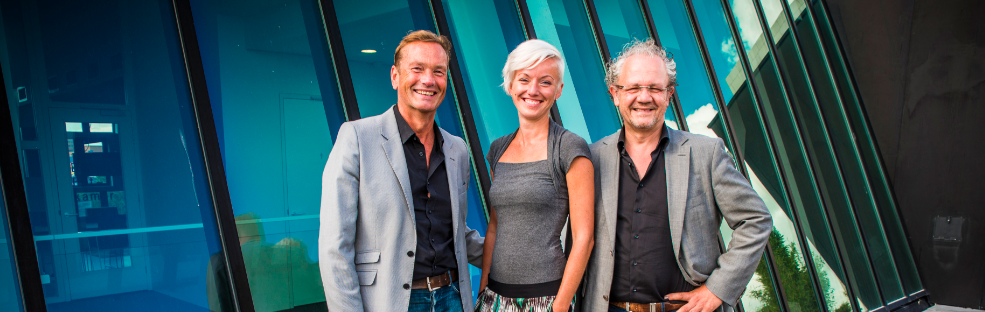 POSING FOR SIGMA MAGAZINE ARTICLE