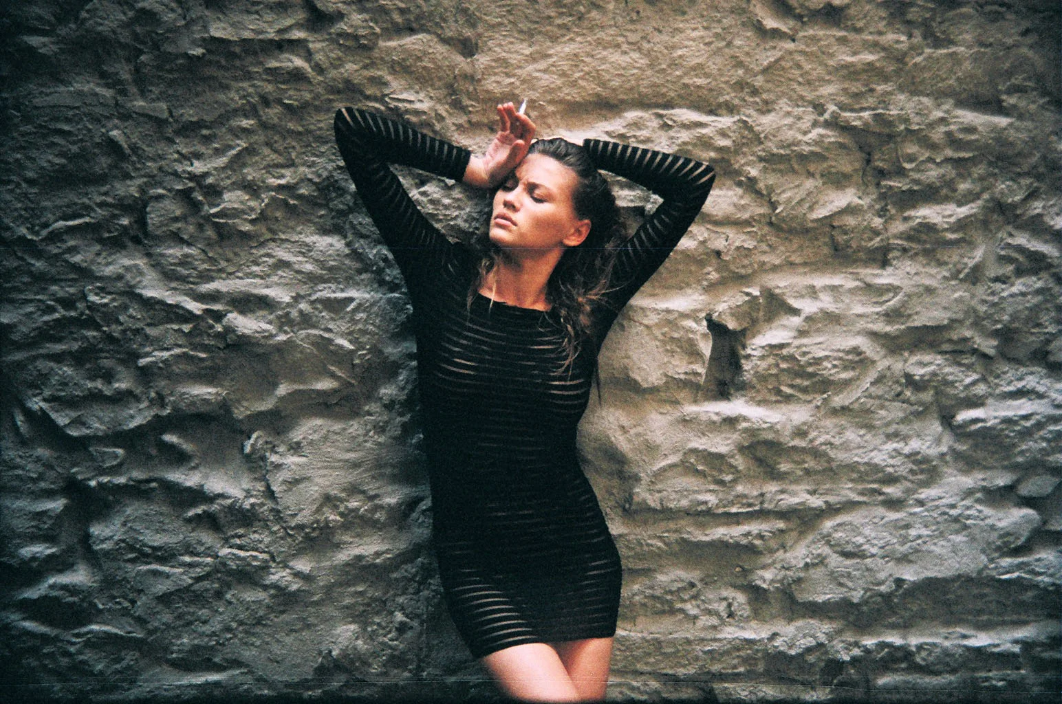 50490025l.jpg