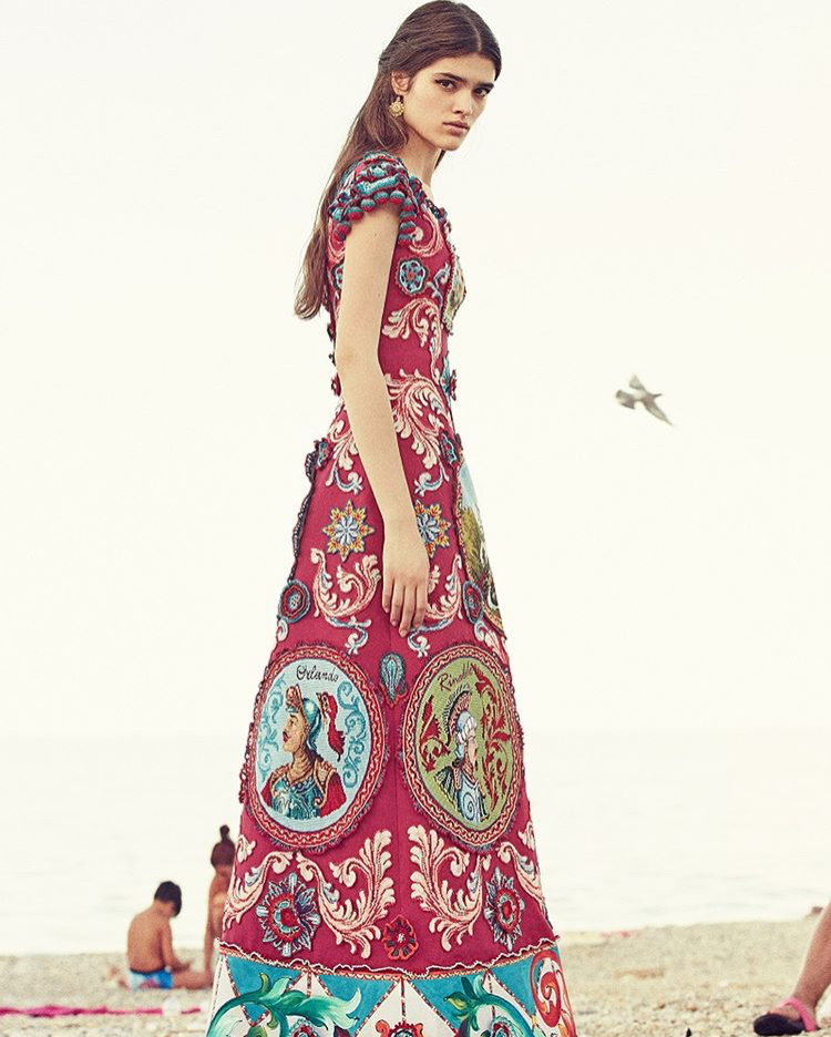 alexandra micu for VOGUE MEXICO Dolce & Gabbana couture