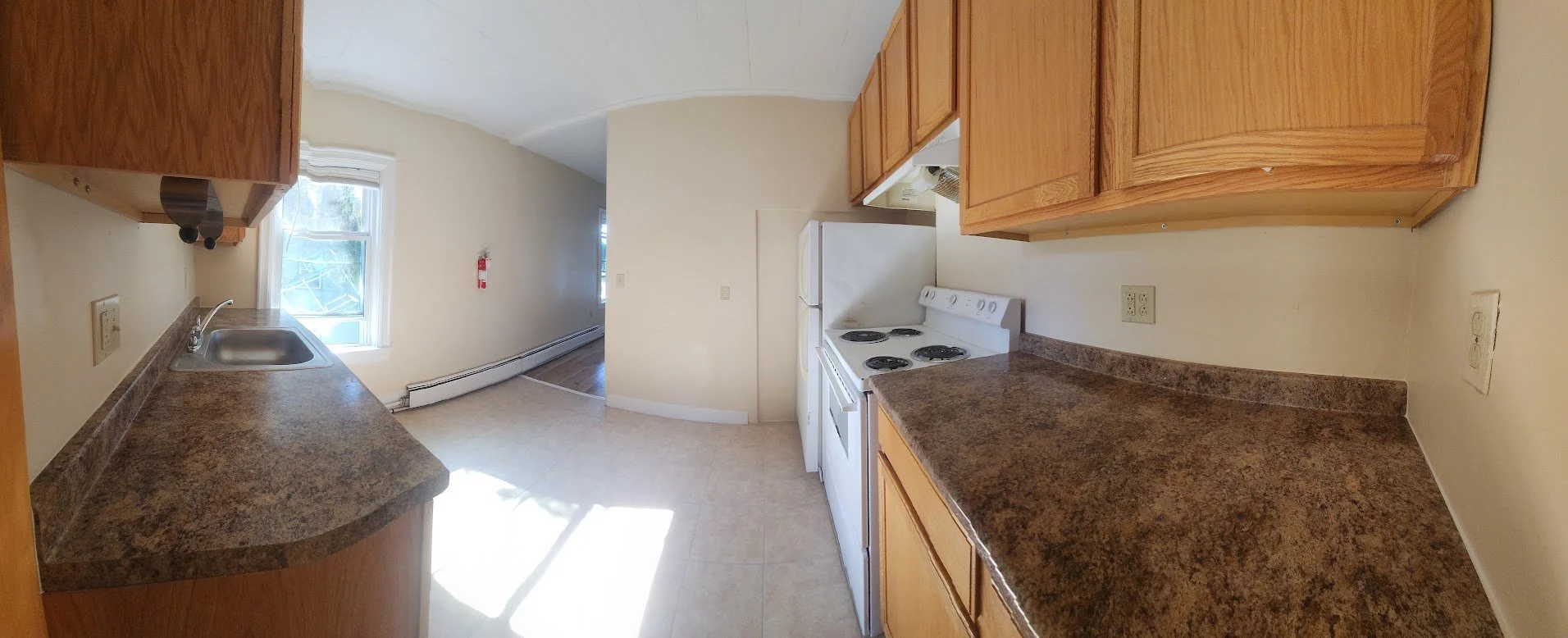 21.4 Loomis kitchen 1.jpg